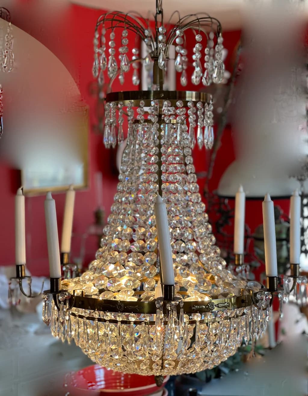 Stor vacker kristallkrona