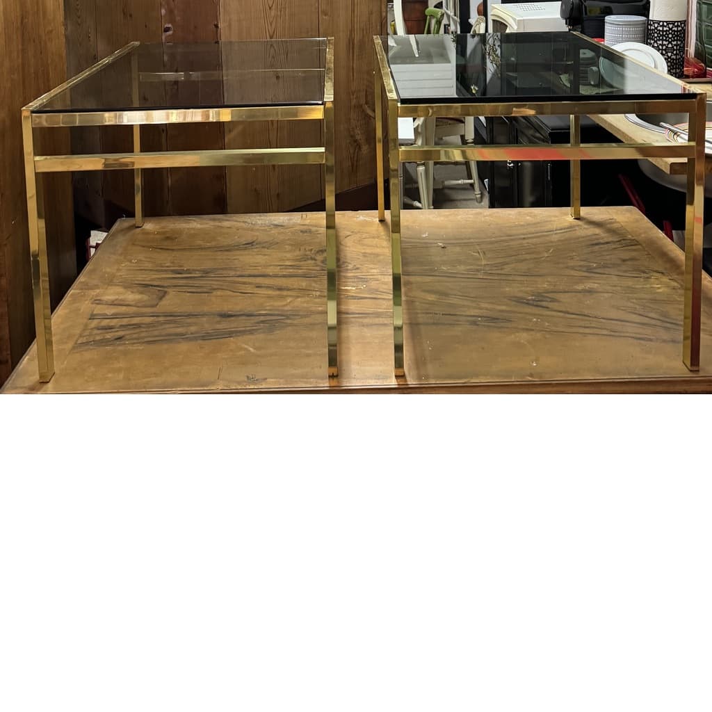 Ett sidobord/ lampbord