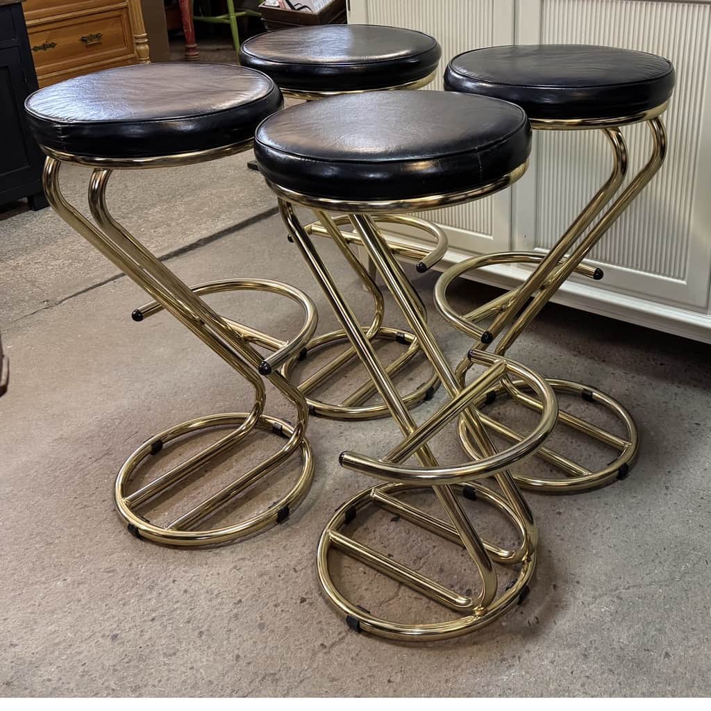 Fyra fina italienska barstolar