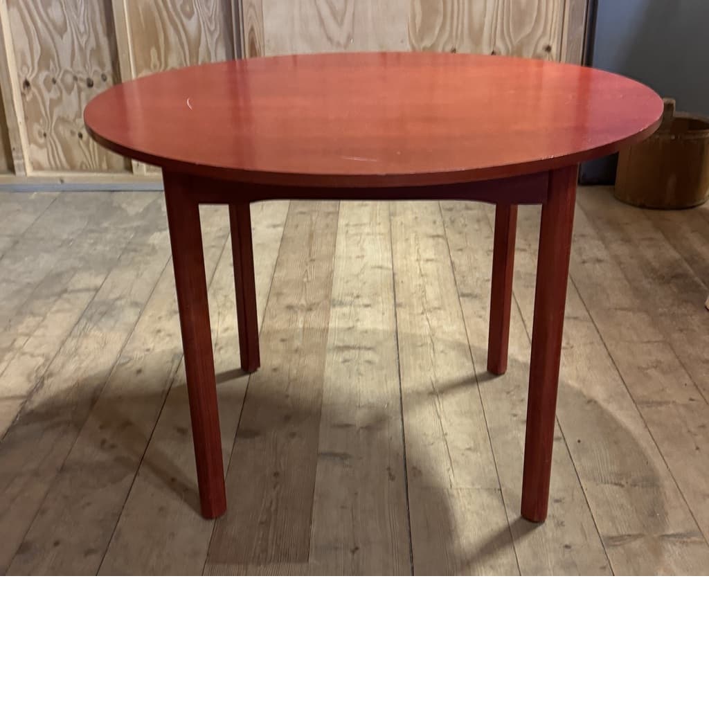 Härligt runt matbord, Tellus, IKEA