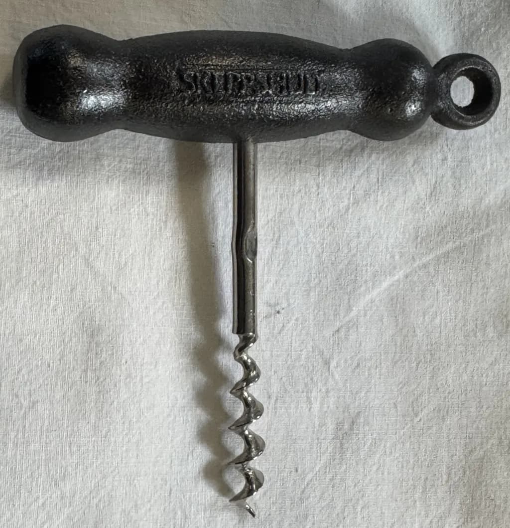 Härlig korkskruv, Skeppshult, Gjutjärn