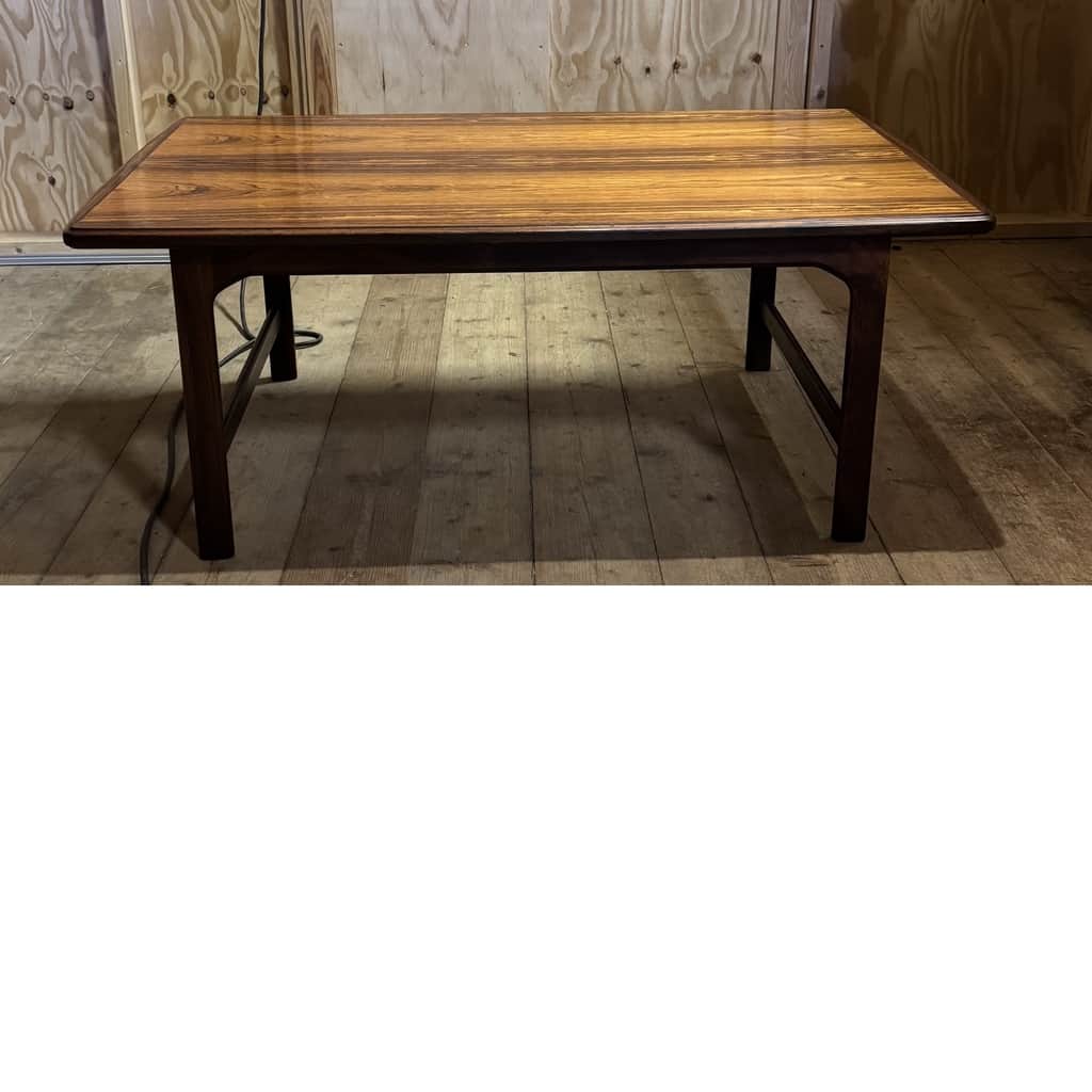 Stort soffbord – begagnad bord & stolar hos ReFurn Lidingö